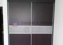 7. Closet Corredizo