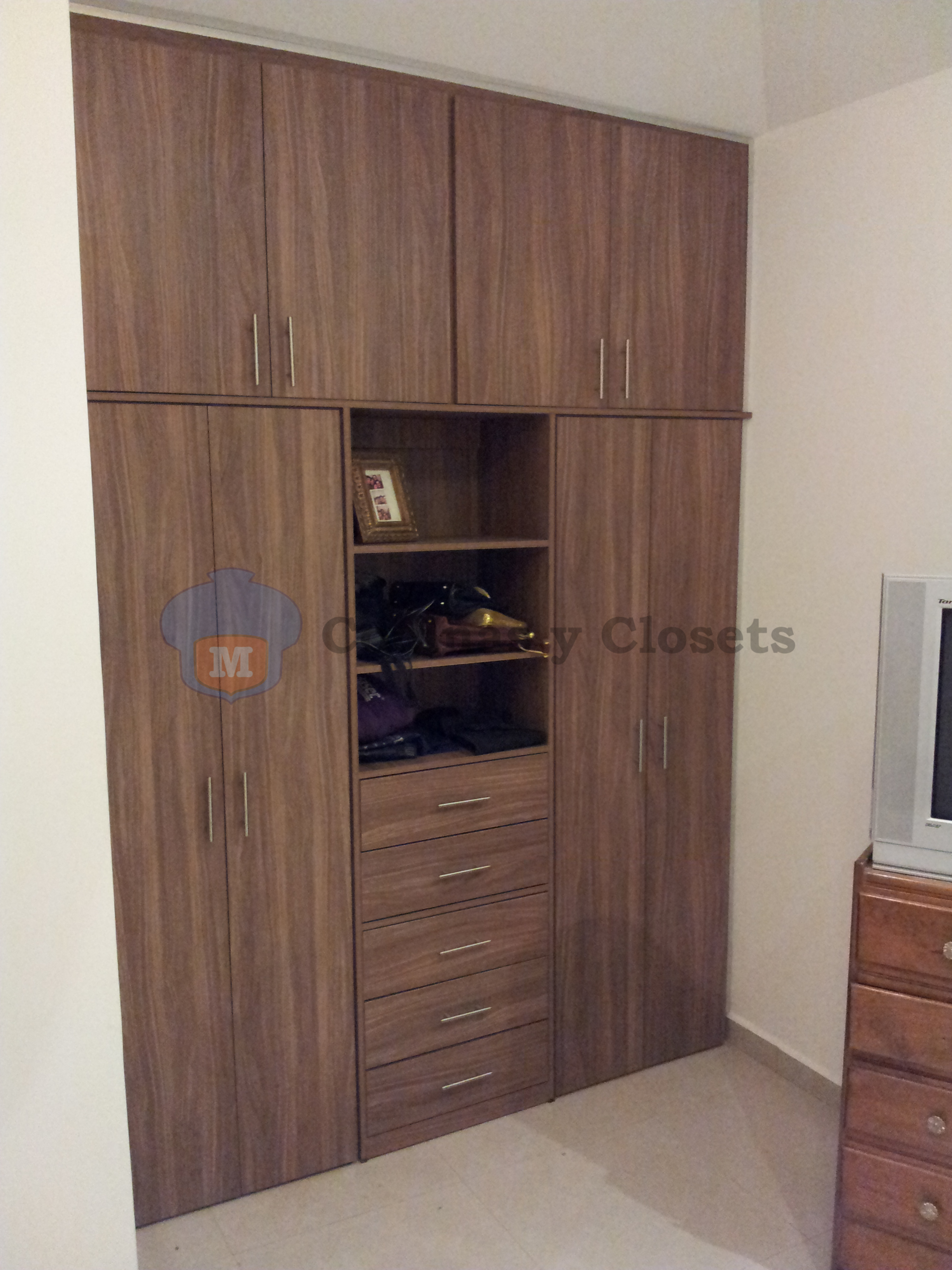 Closet Abatible 4